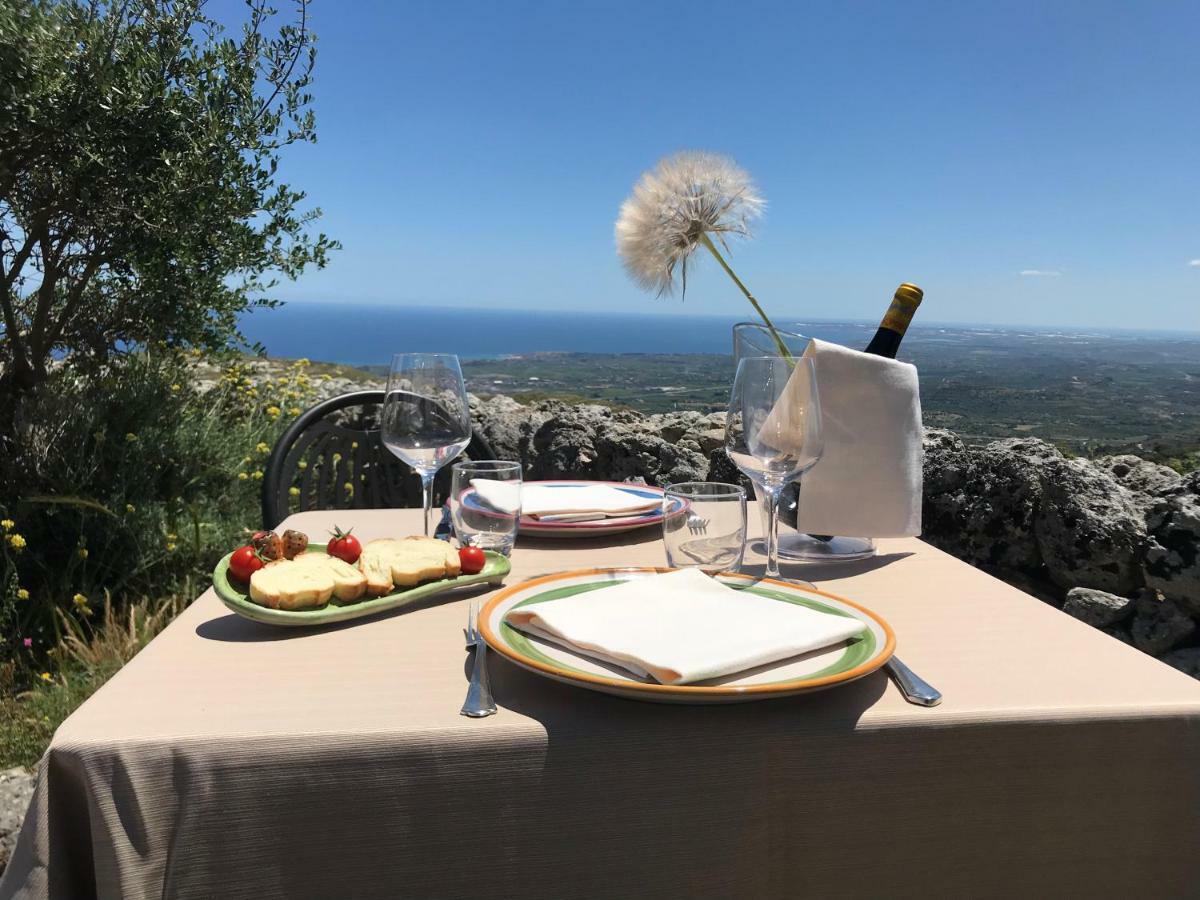 Avola Antica Villa Buitenkant foto